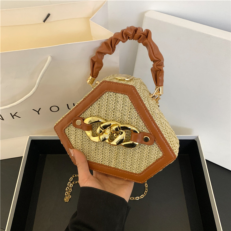 O1CN019JwXst2AJrxEiyXIb_!!3919478183-0-cib pleated crossbody bag - Image 1