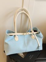 Underarm Tote Bag - Image 3