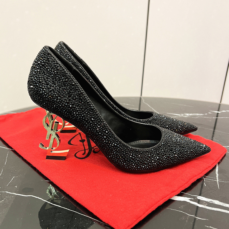 172 European and American Solid Color Full Diamond High Heels - Image 1