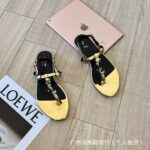 YS Fashion Buckle Round Toe T Sandals - Image 2