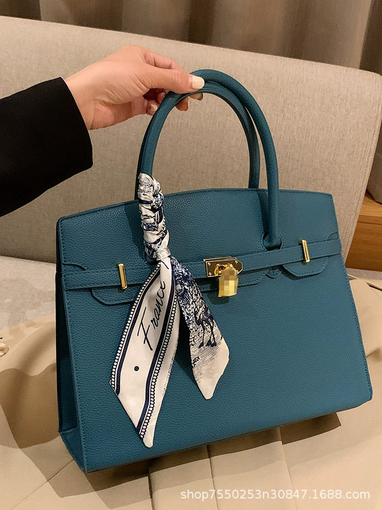 317 Women's New Lock Scarf Kelly Bag - Image 1