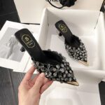 Fashionable Beaded Niche Large Size Women's Shoes - Image 3