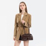 Versatile Large Capacity Single Shoulder Handbag - Image 4