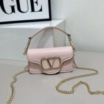 Fashionable Small Square Bag - Image 3