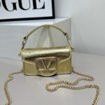 Fashionable Small Square Bag - Image 5