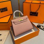 Large Capacity Shoulder Crossbody Bag for Women - Image 7