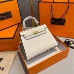 Large Capacity Shoulder Crossbody Bag for Women - Image 13