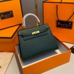 Large Capacity Shoulder Crossbody Bag for Women - Image 16