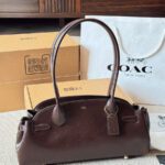 Coach Leather Versatile Handbag