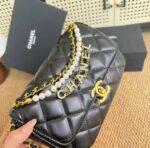 Chanel Versatile Pearl Chain Crossbody Bag - Image 3