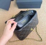 Chanel Versatile Pearl Chain Crossbody Bag - Image 6