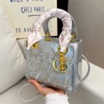 New fashion versatile glossy heavy embroidery princess diana bag - Image 3