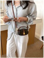 Mini baguette girls handbag - Image 13