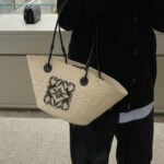 Large Capacity Vacation Style Beach Bag - Image 2